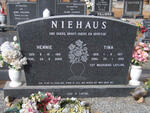 NIEHAUS Hennie 1916-2005 & Tina 1917-1999