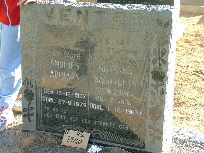VENTER Andries Adriaan 1907-1979 & Susanna Magdalena GOUWS 1900-1967