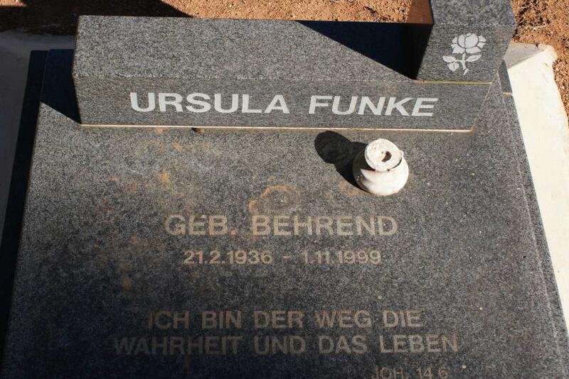 FUNKE Ursula nee BEHREND 1936-1999