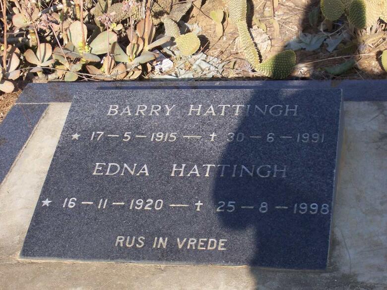 HATTINGH Barry 1915-1991 & Edna 1920-1998