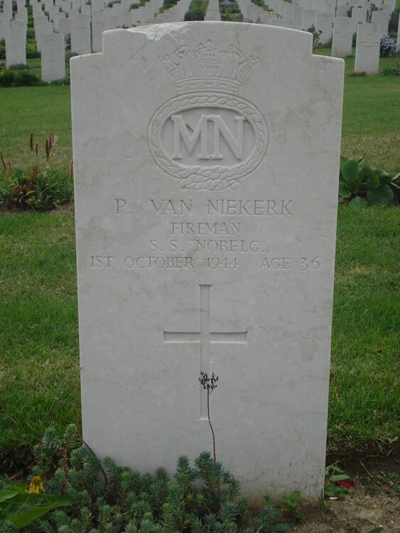 NIEKERK P. ,van -1944