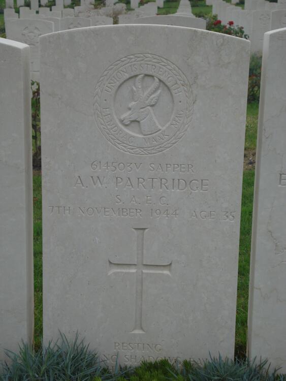 PARTRIDGE A.W. -1944