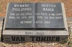 TONDER Wynand Philippus, van 1882-1977 & Hester Maria POTG. 1888-1962
