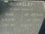NUNNELEY Frank 1877-1967 & Amy Gertrude HUDSON 1882-