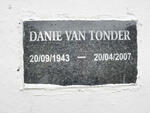 TONDER Danie, van 1943-2007