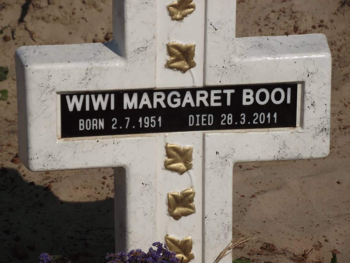 BOOI Wiwi Margaret 1951-2011
