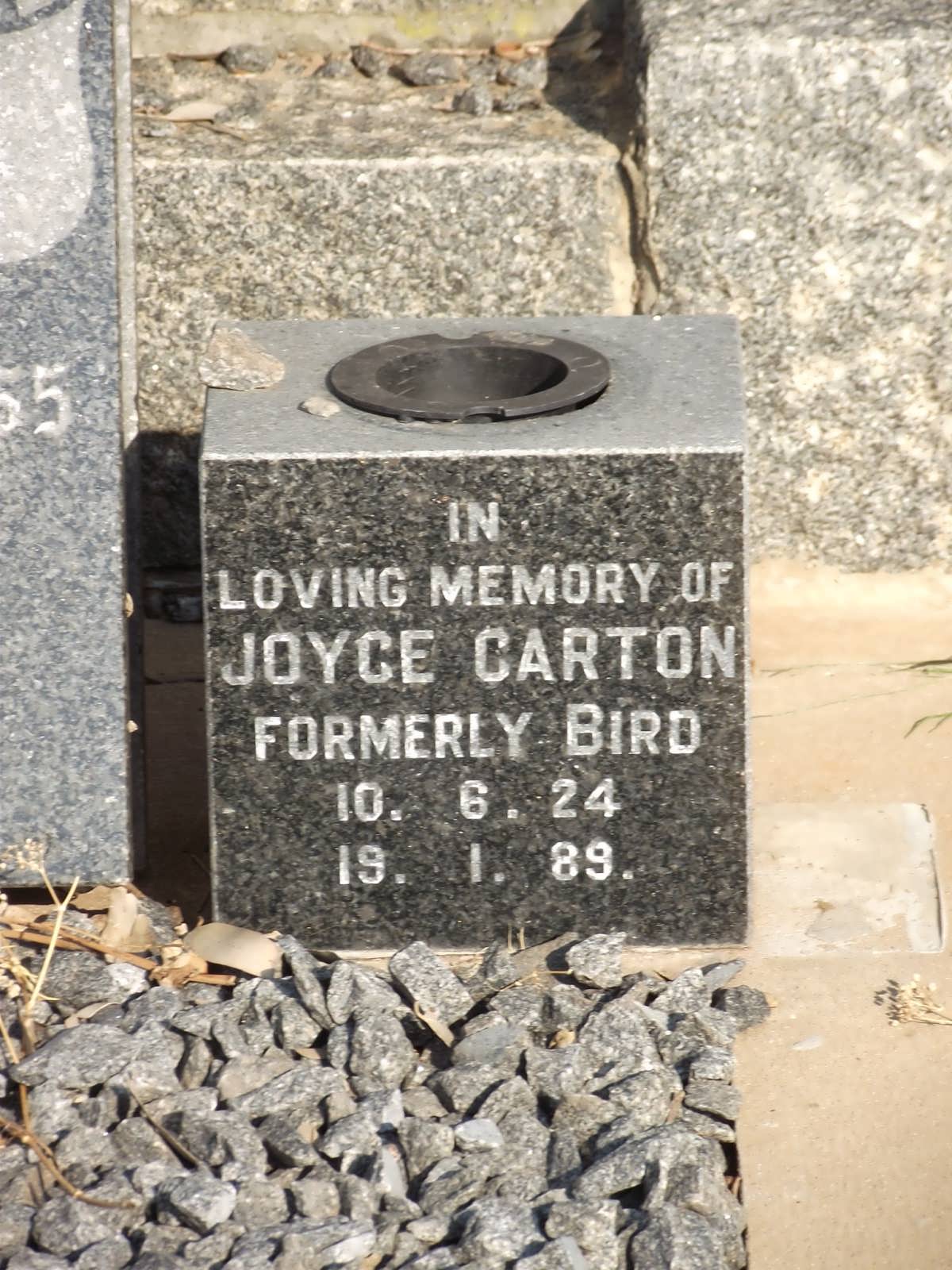 CARTON Joyce formerly BIRD 1924-1989