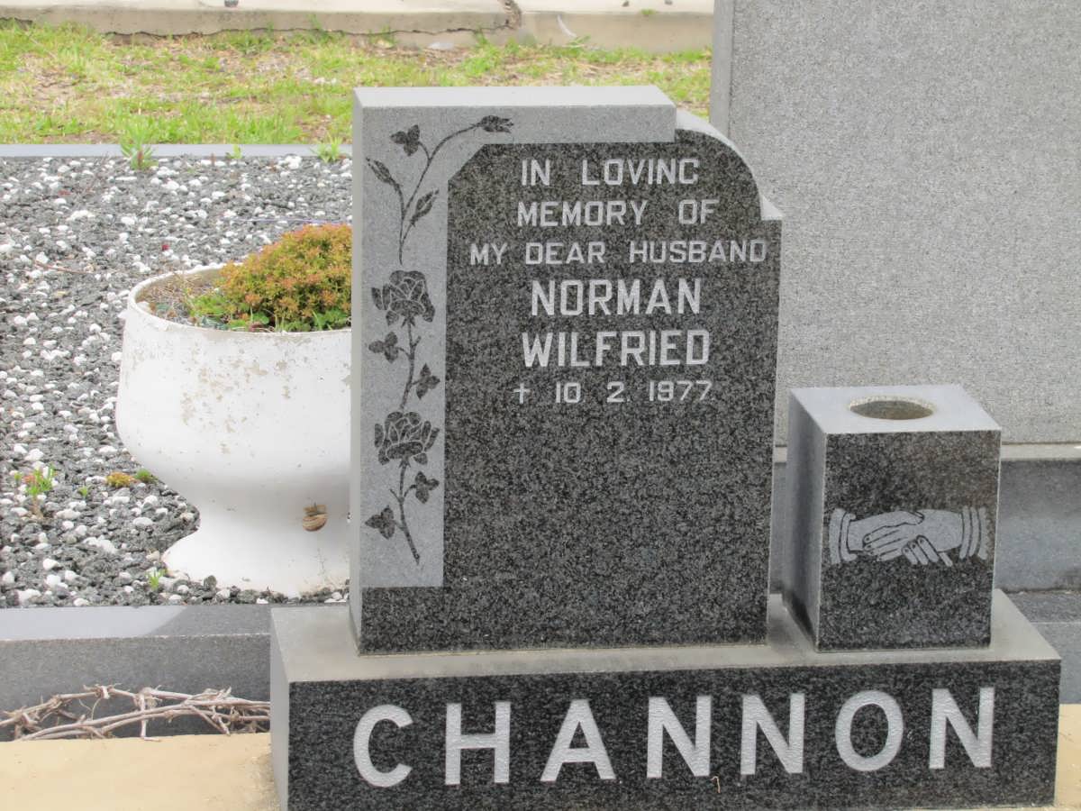CHANNON Norman Wilfried -1977