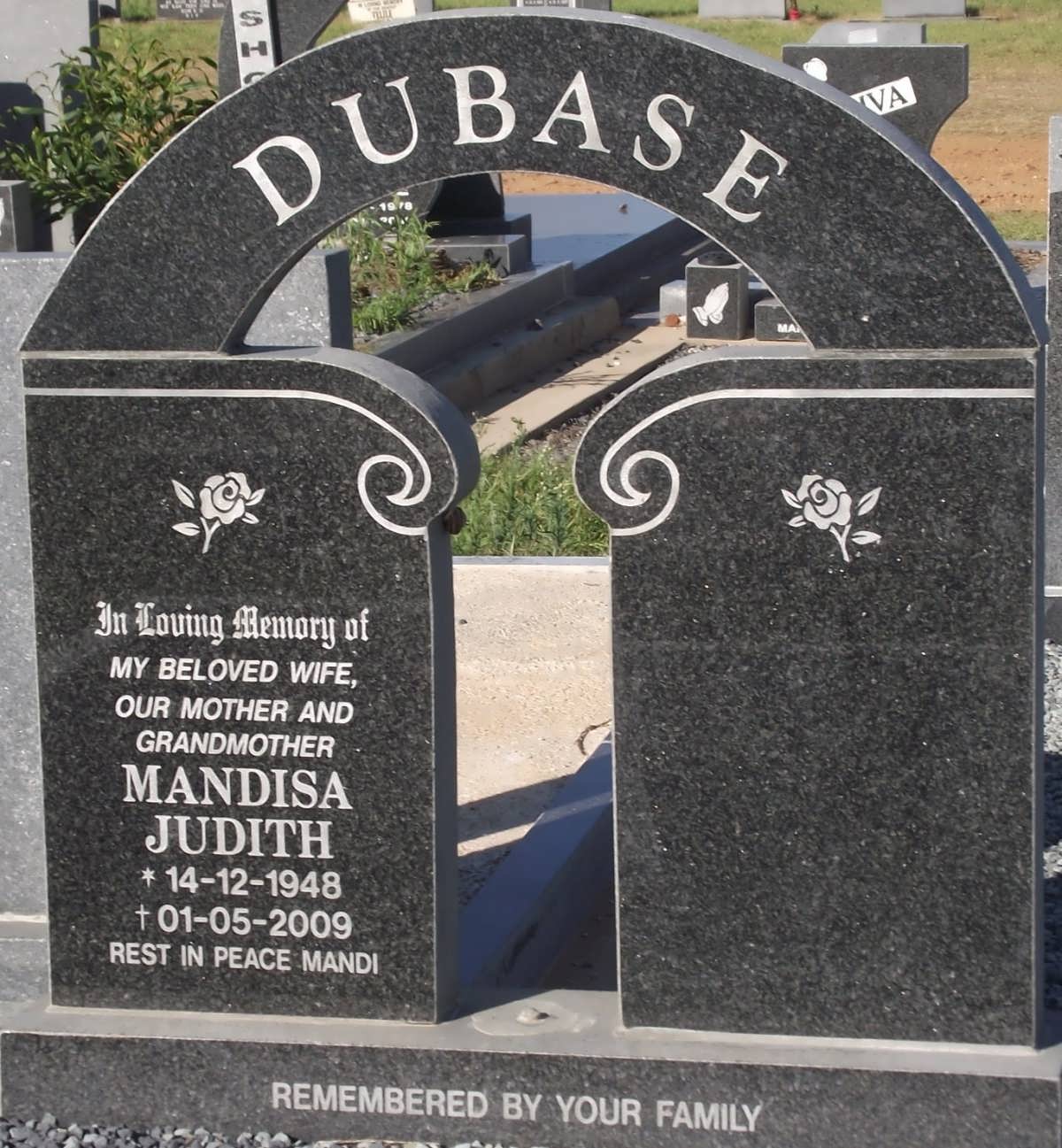 DUBASE Mandisa Judith 1948-2009