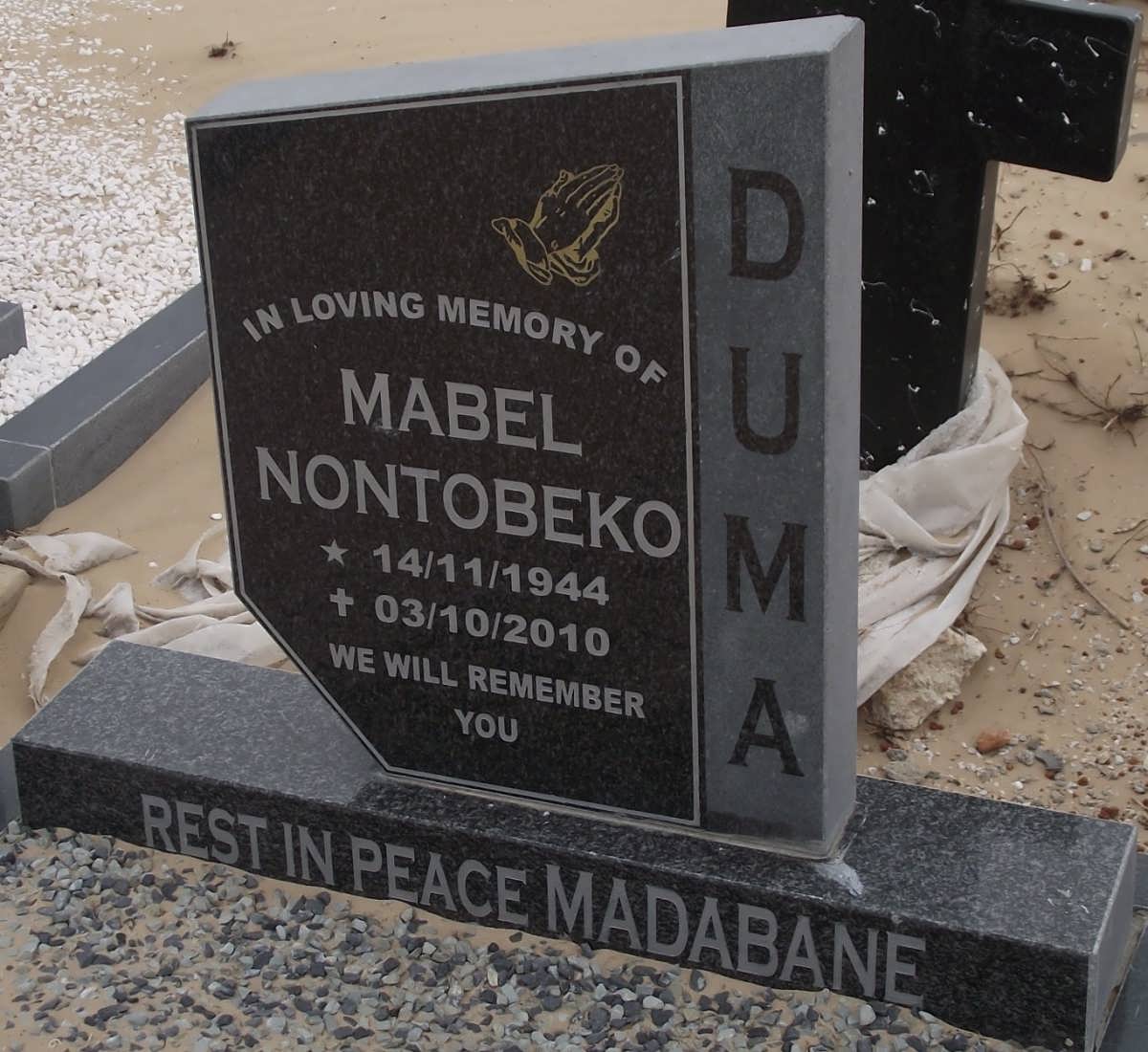 DUMA Mabel Nontobeko 1944-2010