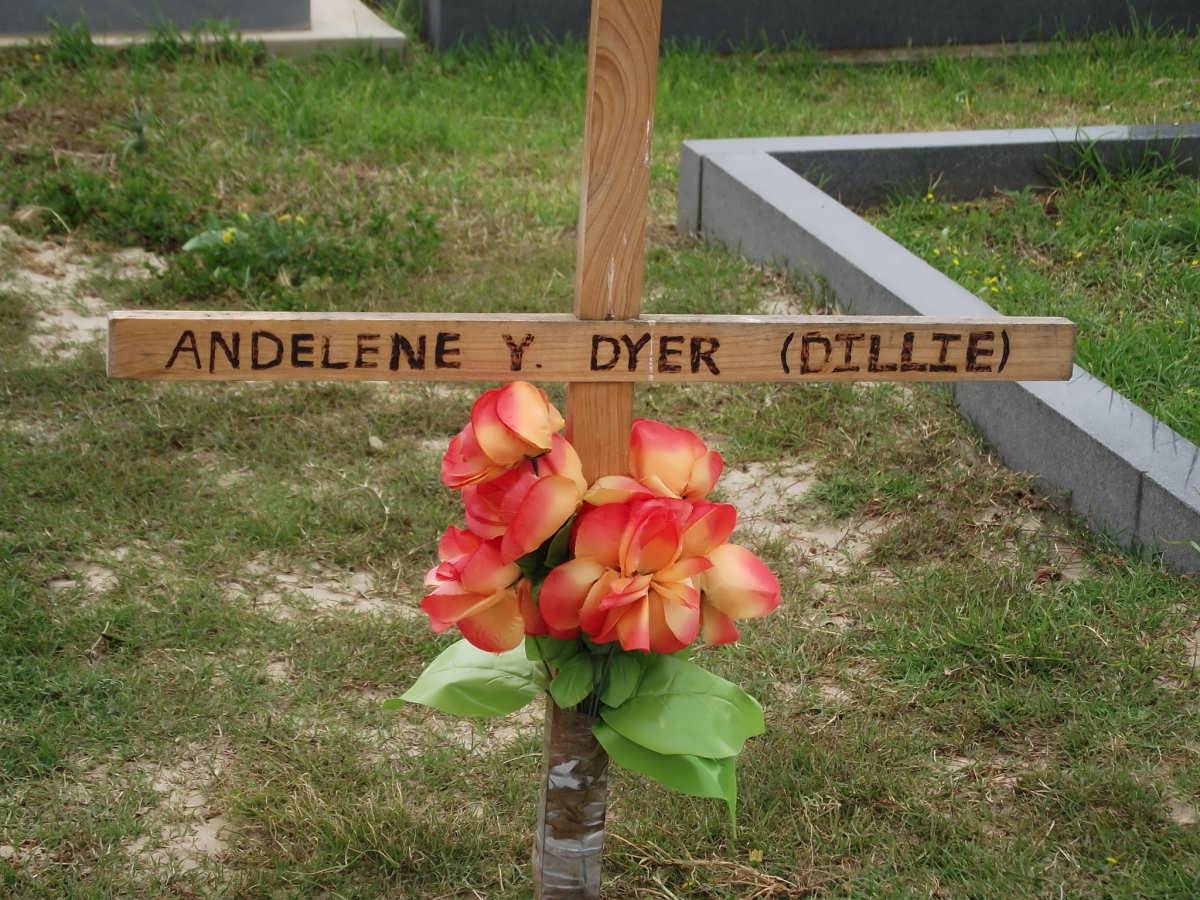 DYER Andelene Yvonne 1945-2010