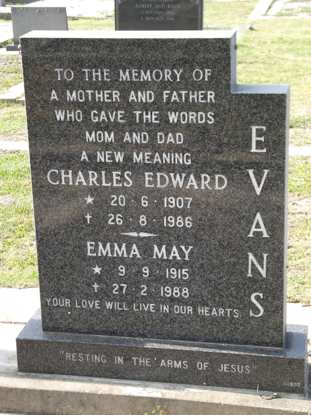 EVANS Charles Edward 1907-1986 & Emma May 1915-1988