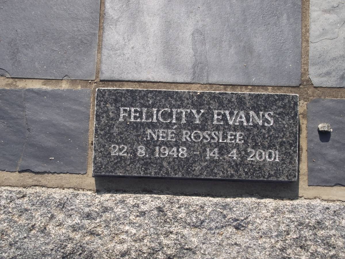 EVANS Felicity nee ROSSLEE 1948-2001