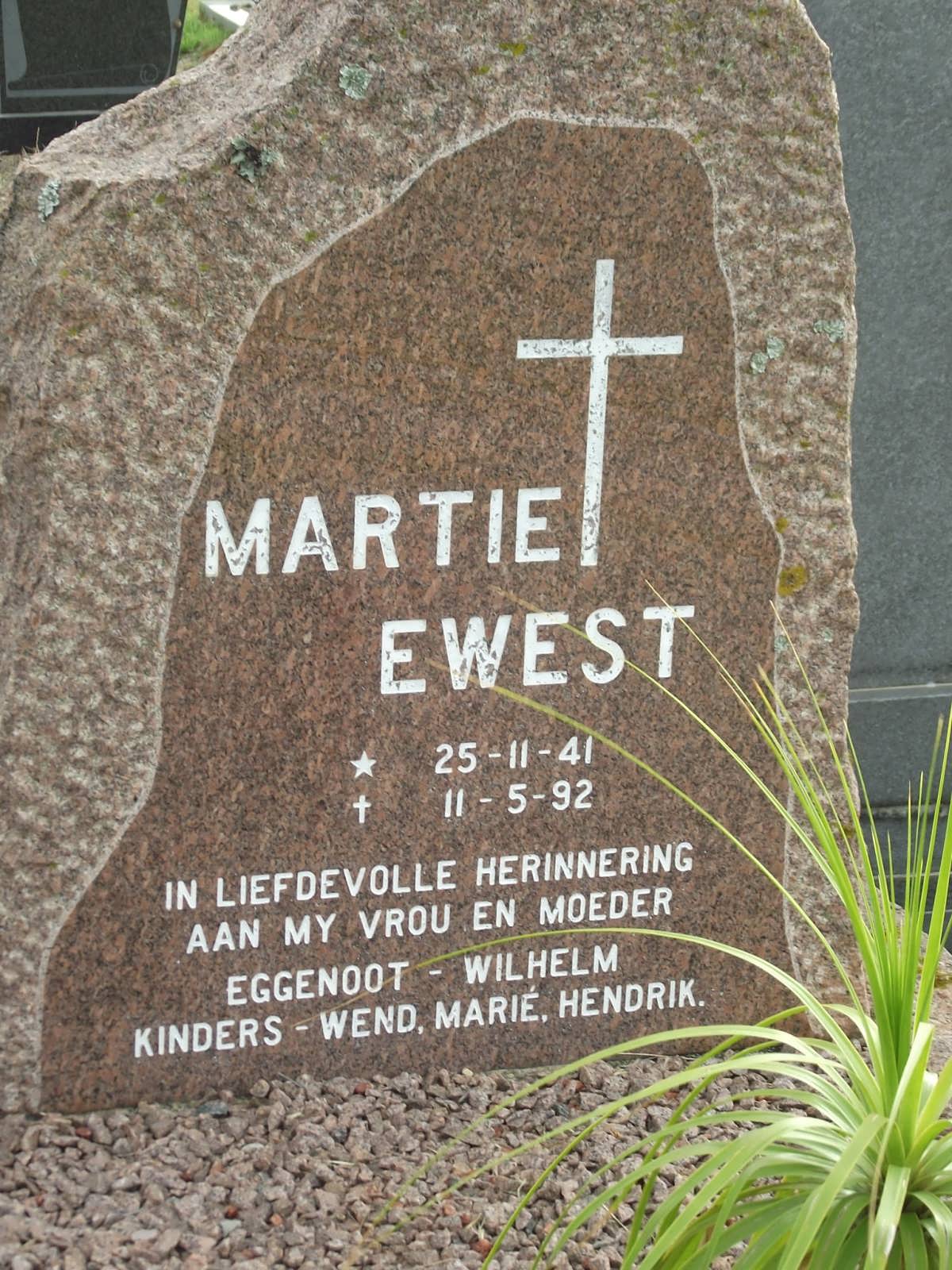 EWEST Martie 1941-1992