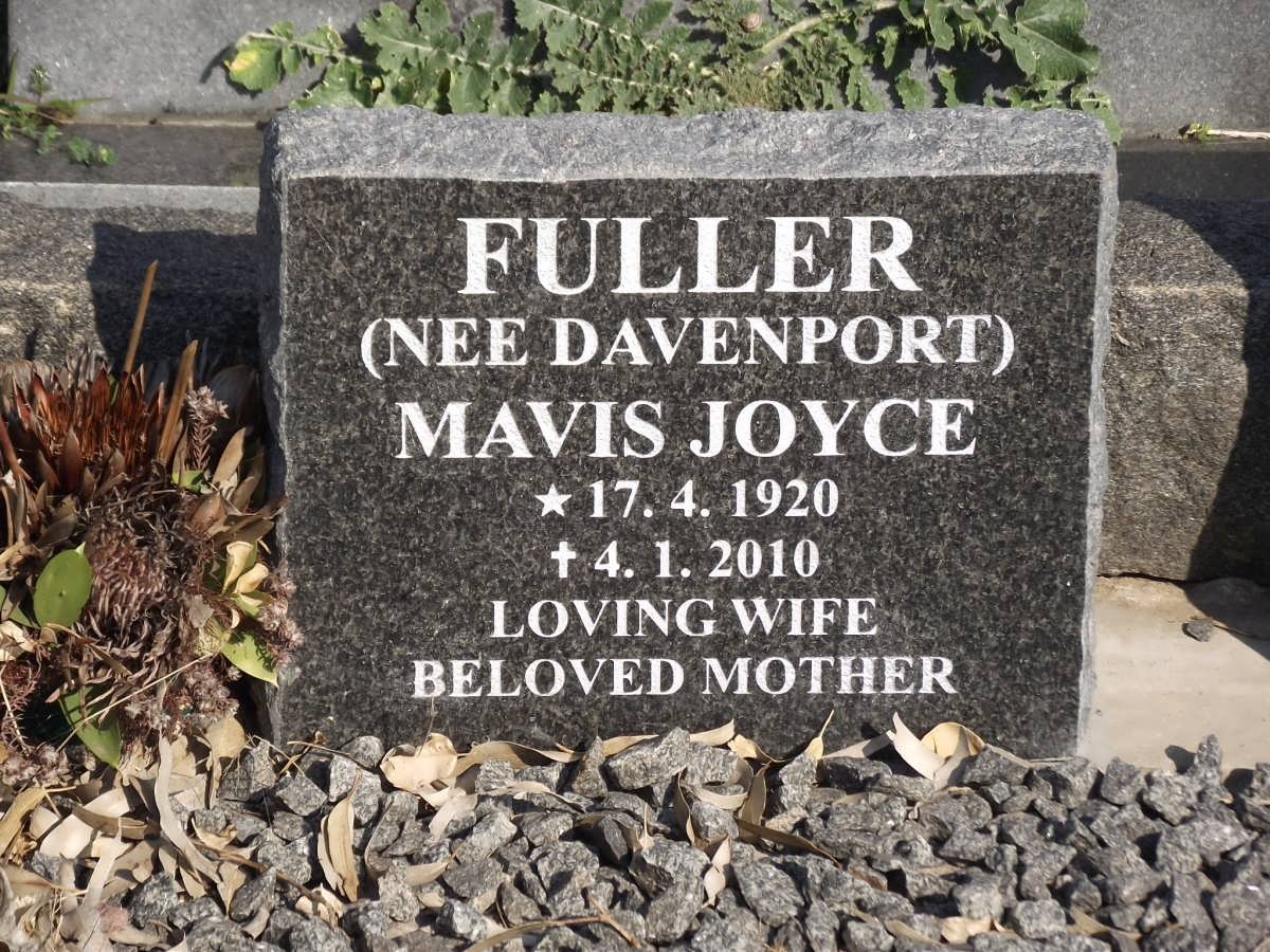 FULLER Mavis Joyce nee DAVENPORT 1920-2010