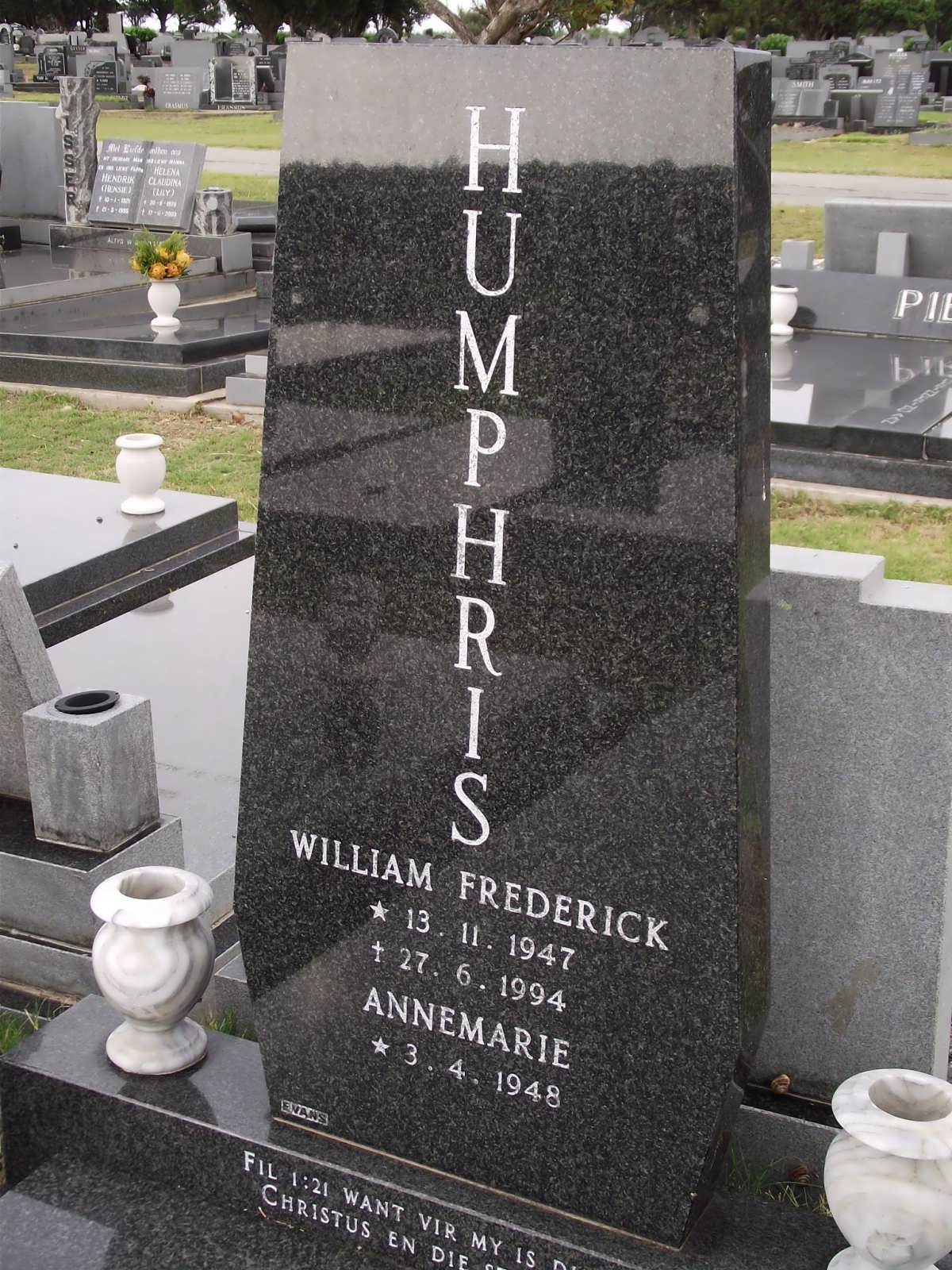 HUMPHRIS William Frederick 1947-1994 & Annemarie 1948-