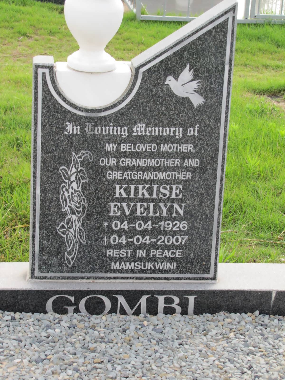 GOMBI Kikise Evelyn 1926-2007