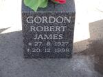 GORDON Robert James 1927-1998