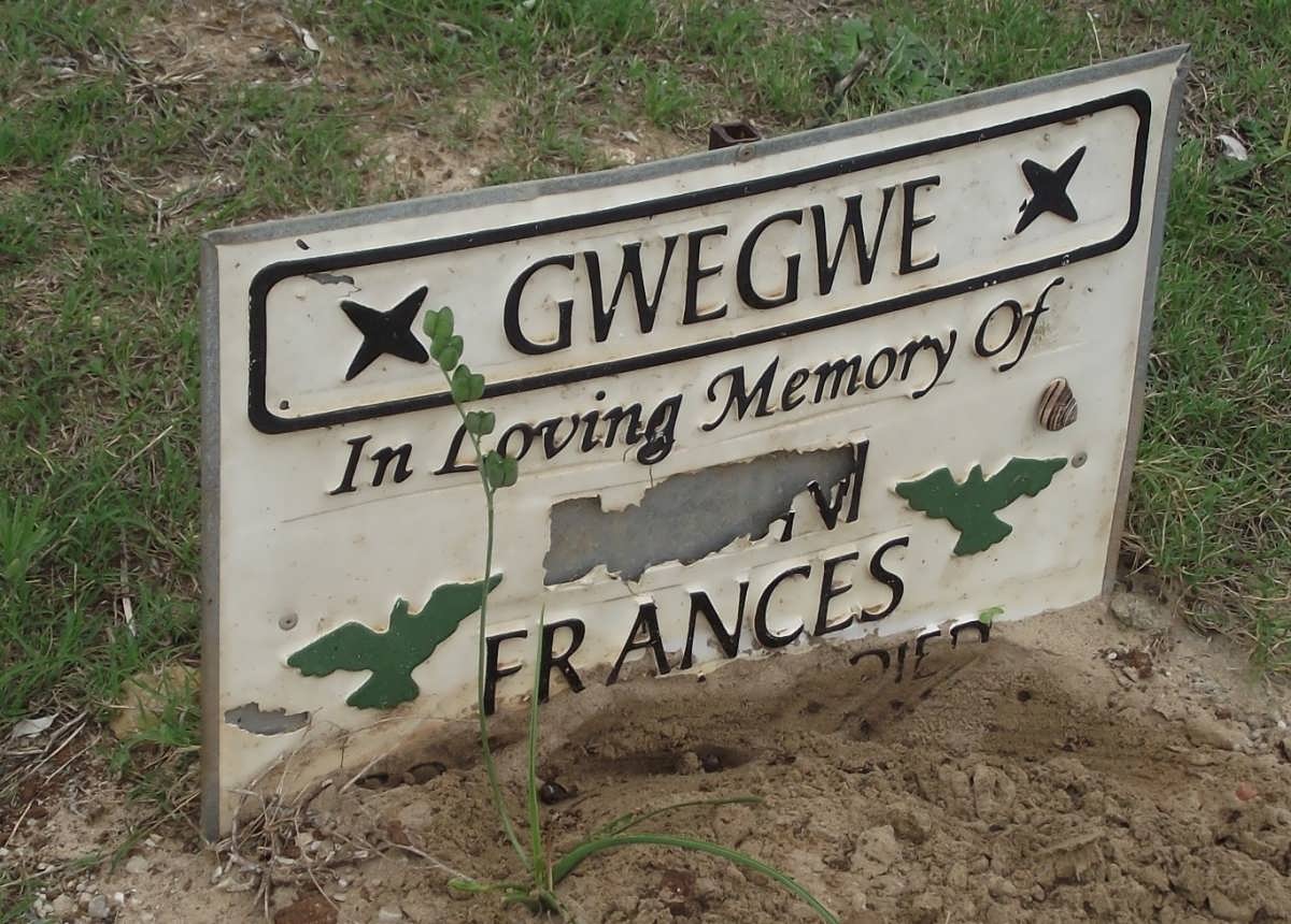GWEGWE Frances 1928-2006
