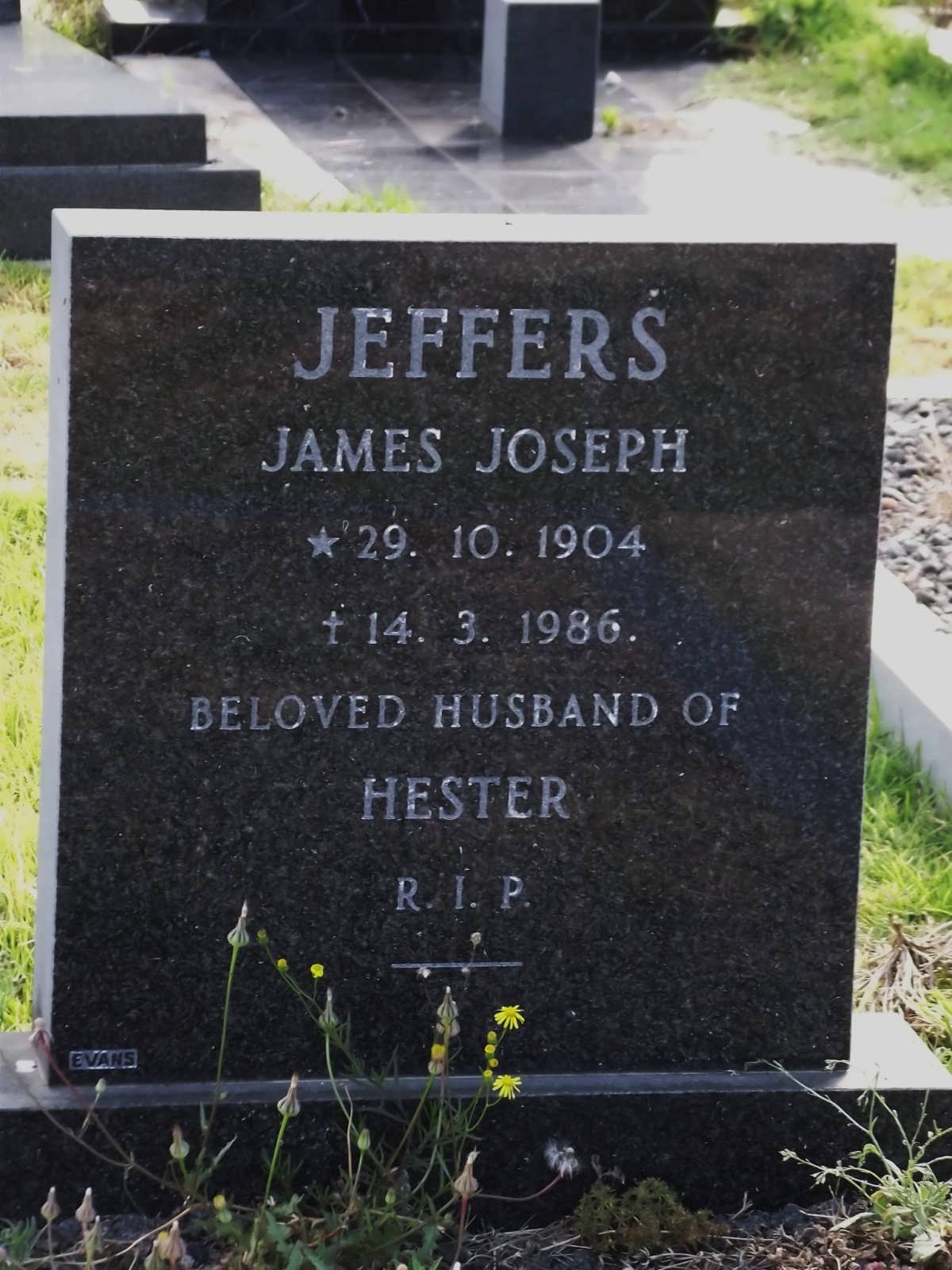JEFFERS James Joseph 1904-1986
