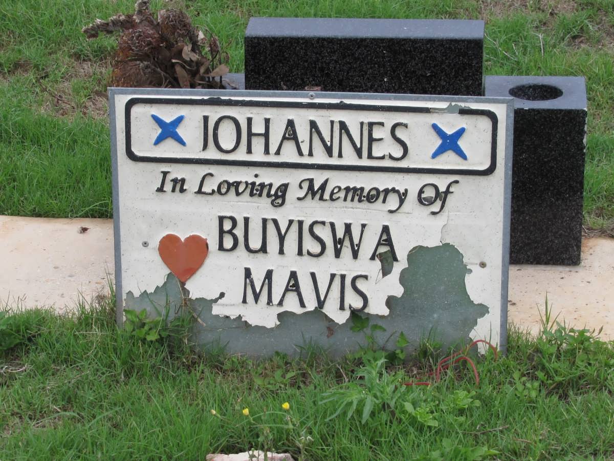 JOHANNES Buyiswa Mavis 1954-2004