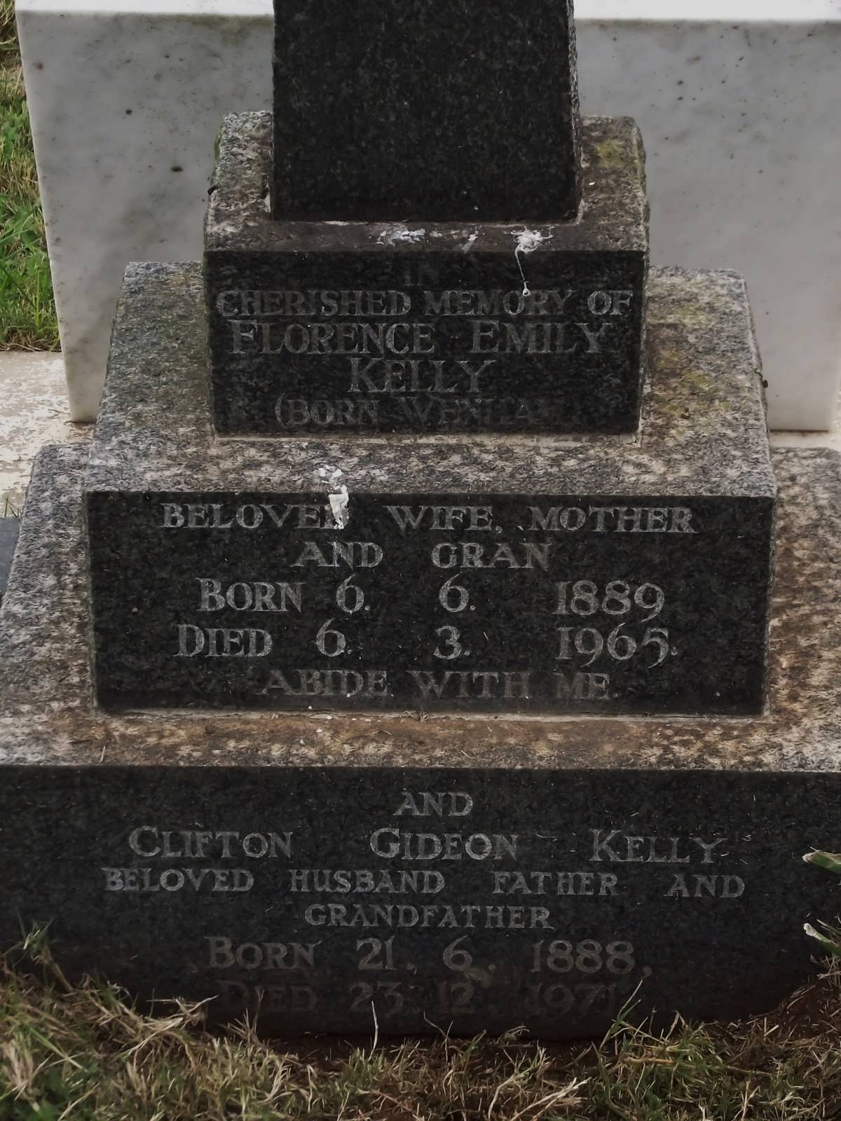 KELLY Clifton Gideon 1888-1976 & Florence Emily 1889-1965