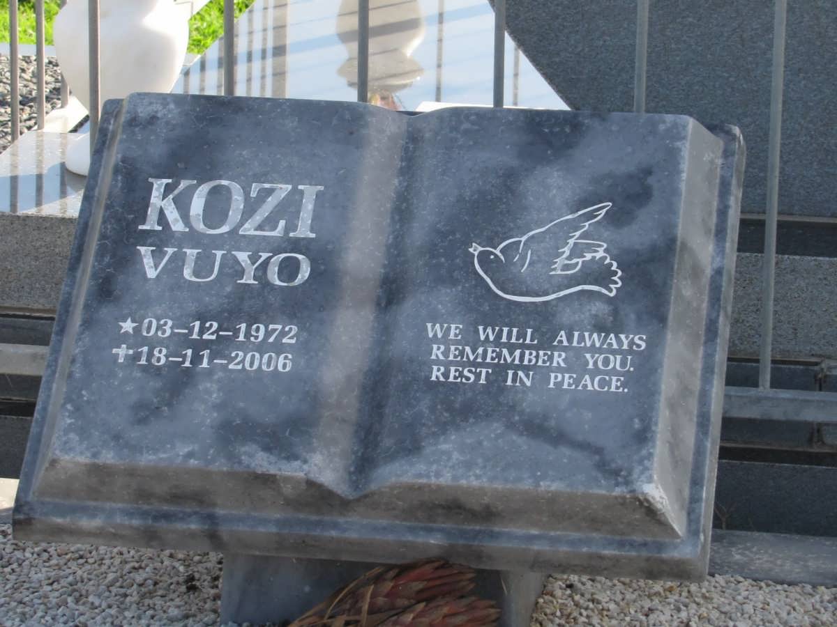KOZI Vuyo 1972-2006