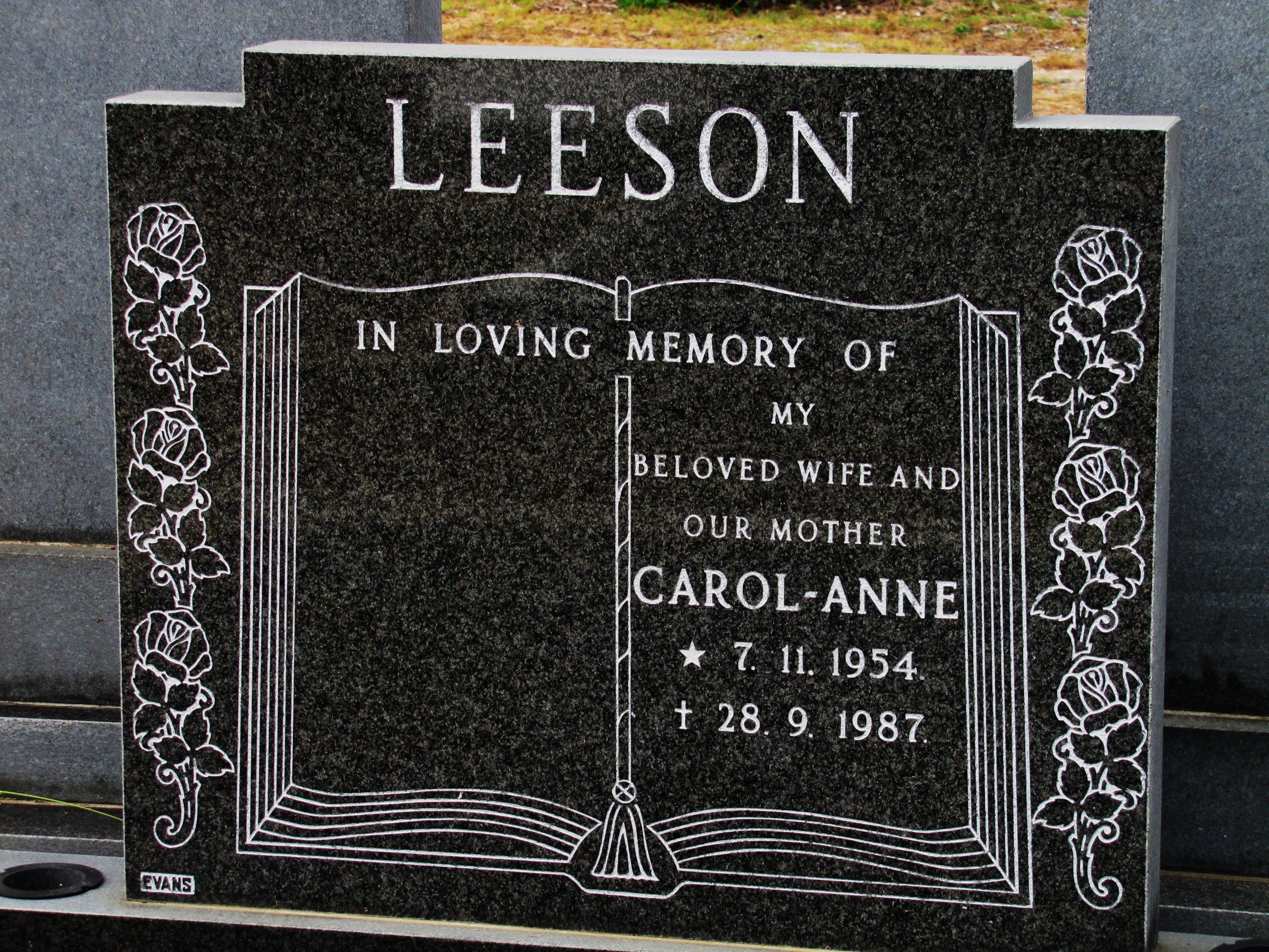 LEESON Carol-Anne 1954-1987