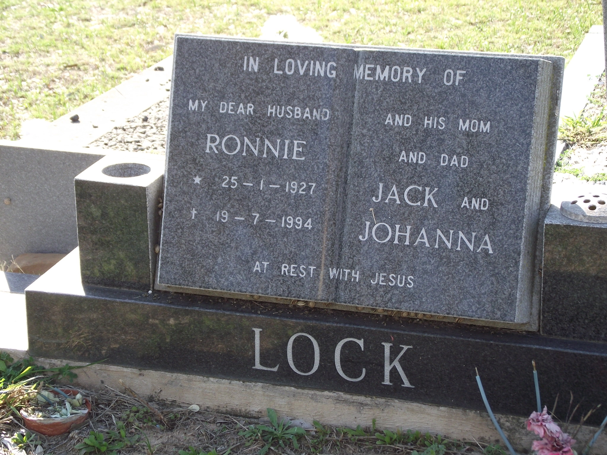 LOCK Ronnie 1927-1994 :: LOCK Jack & Johanna