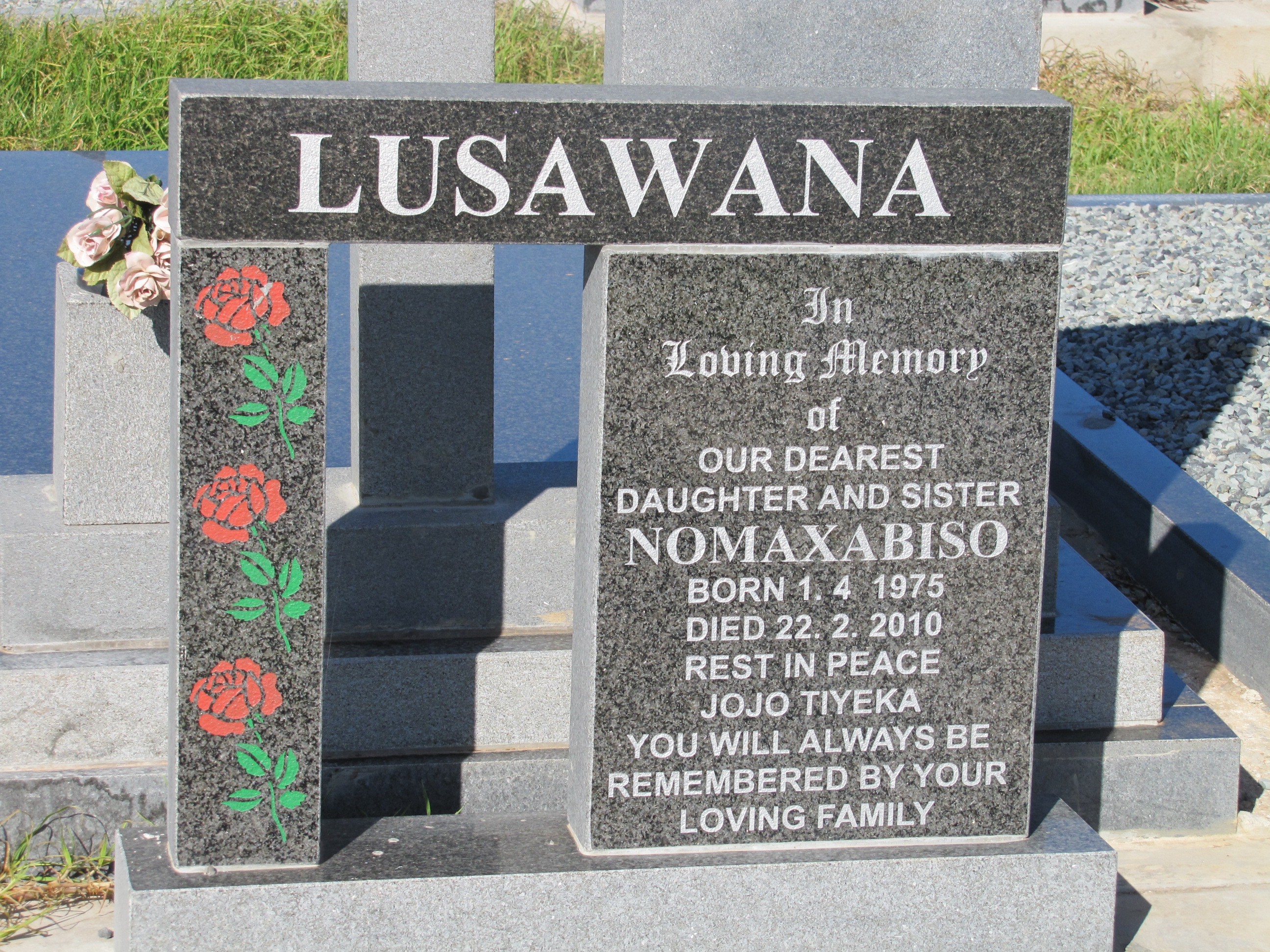 LUSAWANA Nomaxabiso 1975-2010