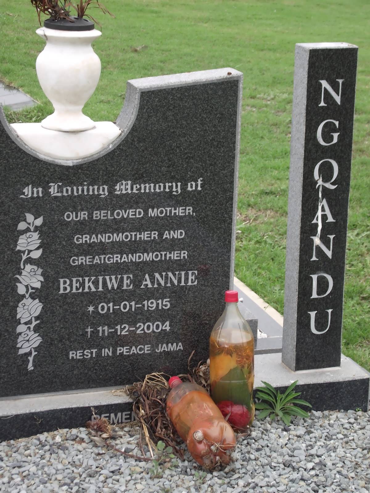 NGQANDU Bekiwe Annie 1915-2004