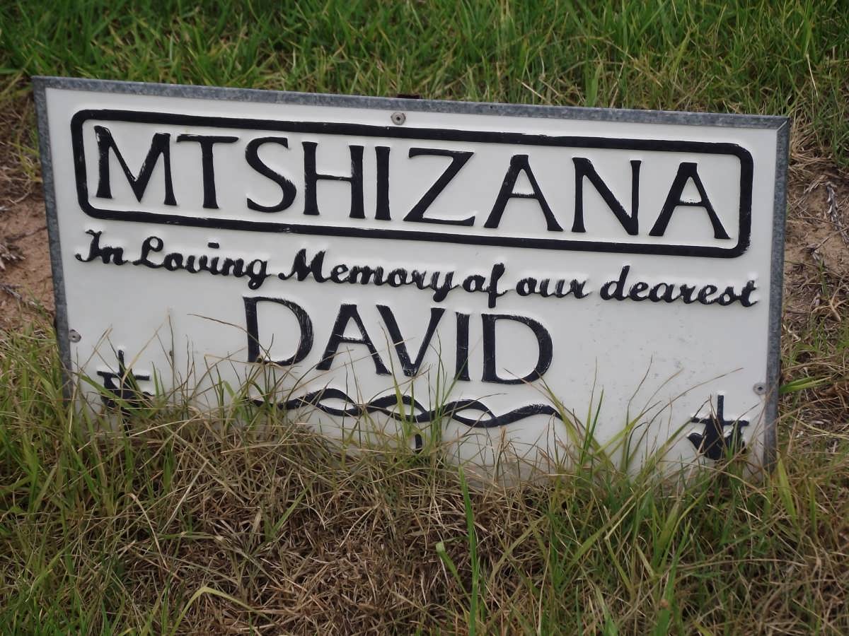 MTSHIZANA David 1971-2002