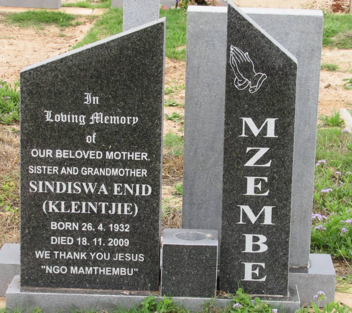 MZEMBE Sindiswa Enid 1932-2009