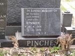 PINCHES Kennith 1914-1979