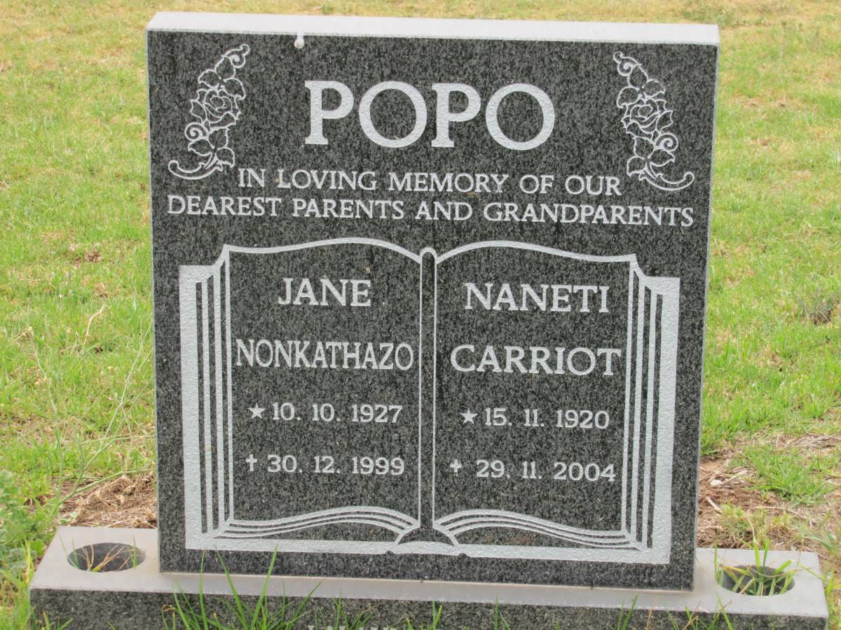 POPO Naneti Carriot 1920-2004 & Jane Nonkathazo 1927-1999