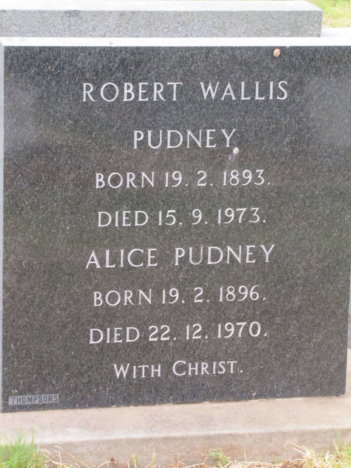 PUDNEY Robert Wallis 1893-1973 & Alice 1896-1970