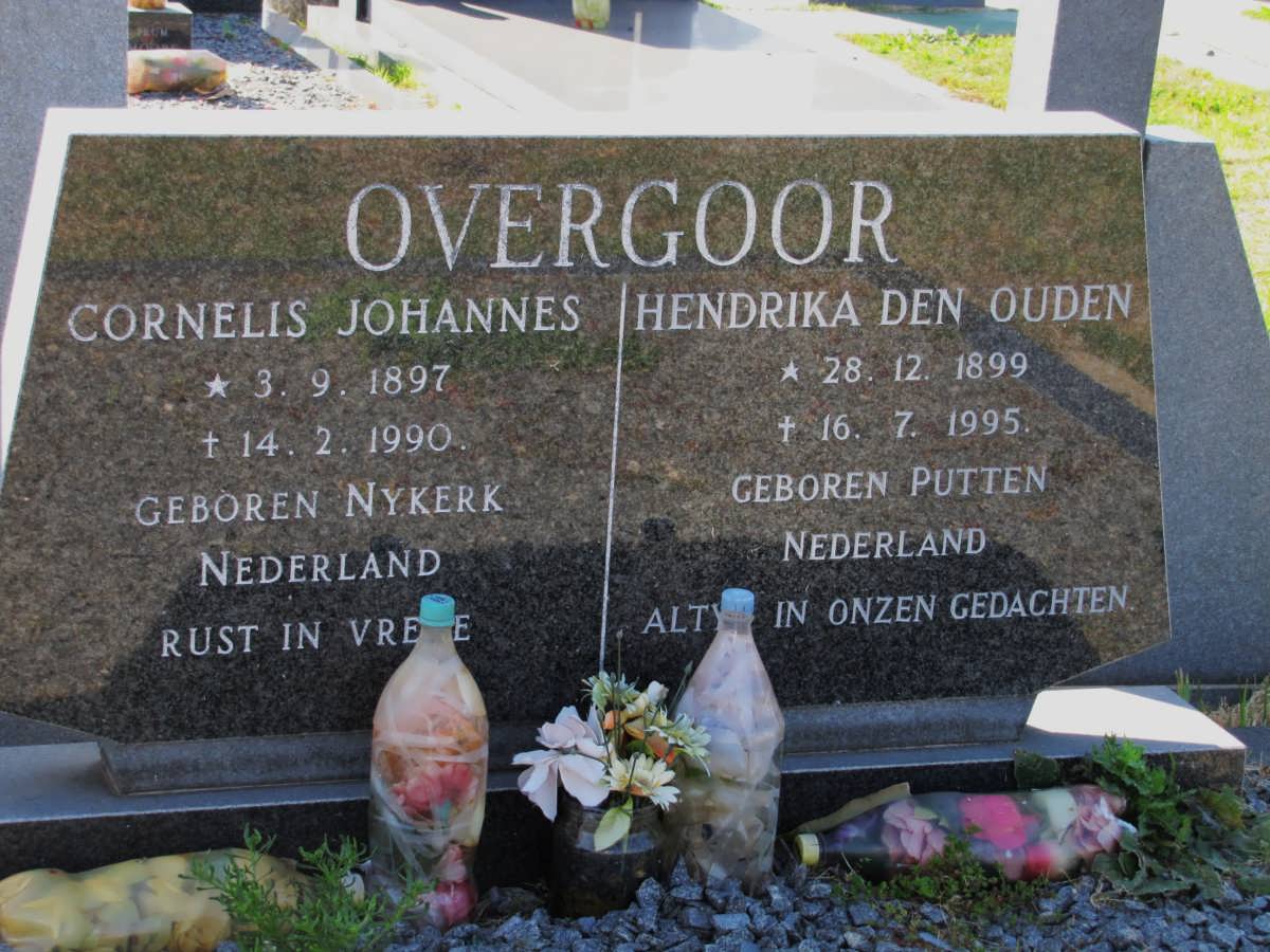 OVERGOOR Cornelius Johannes 1897-1990 & Hendrika Den Ouden 1899-1995