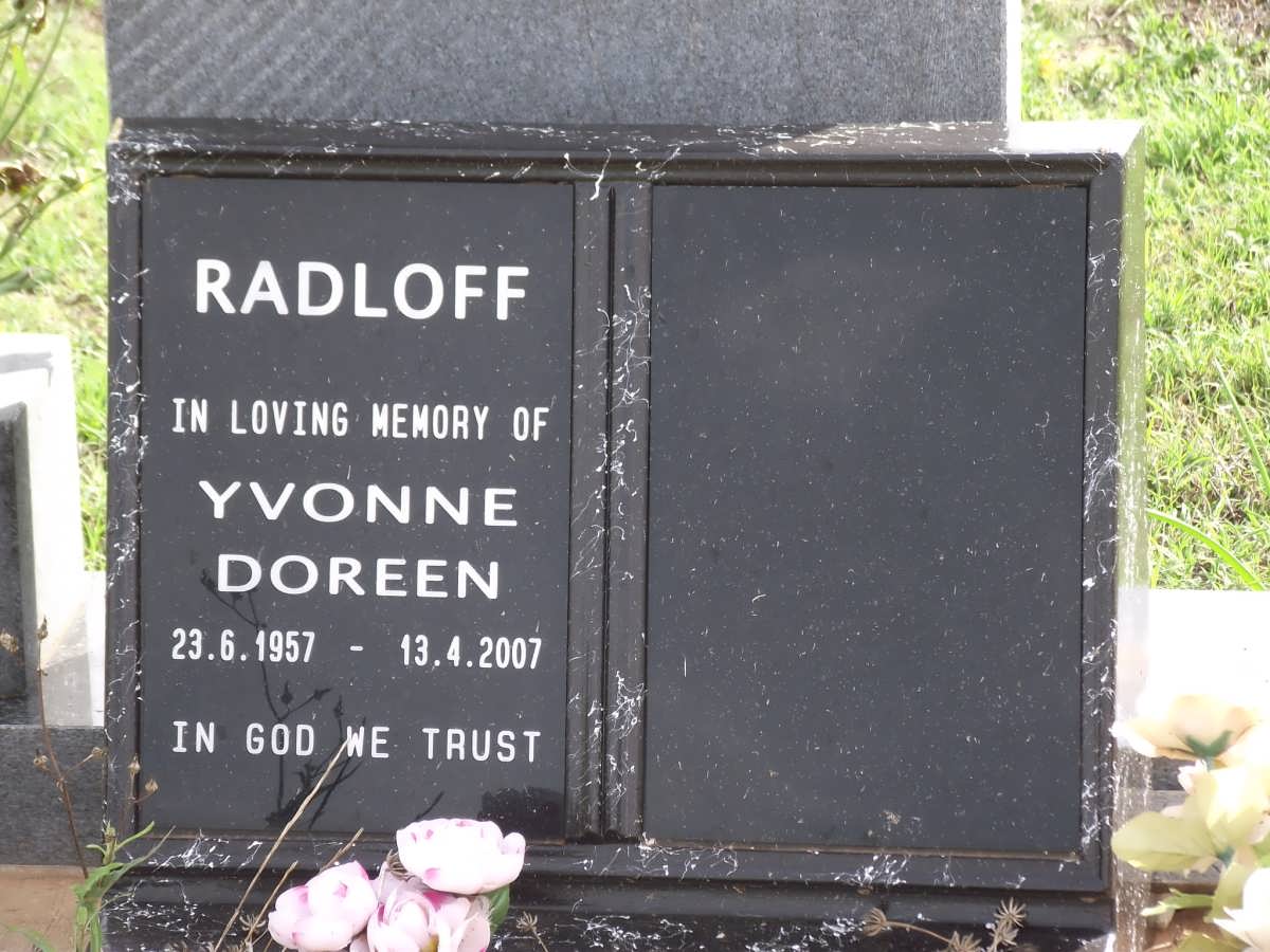 RADLOFF Yvonne Doreen 1957-2007