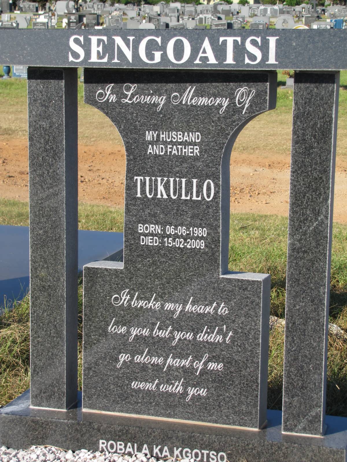 SENGOATSI Tukullo 1980-2009