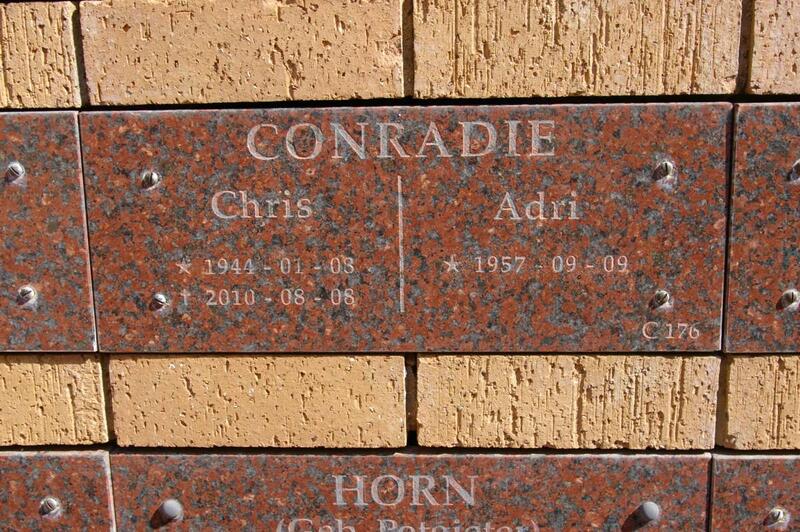 CONRADIE Chris 1944-2010 & Adri 1957-