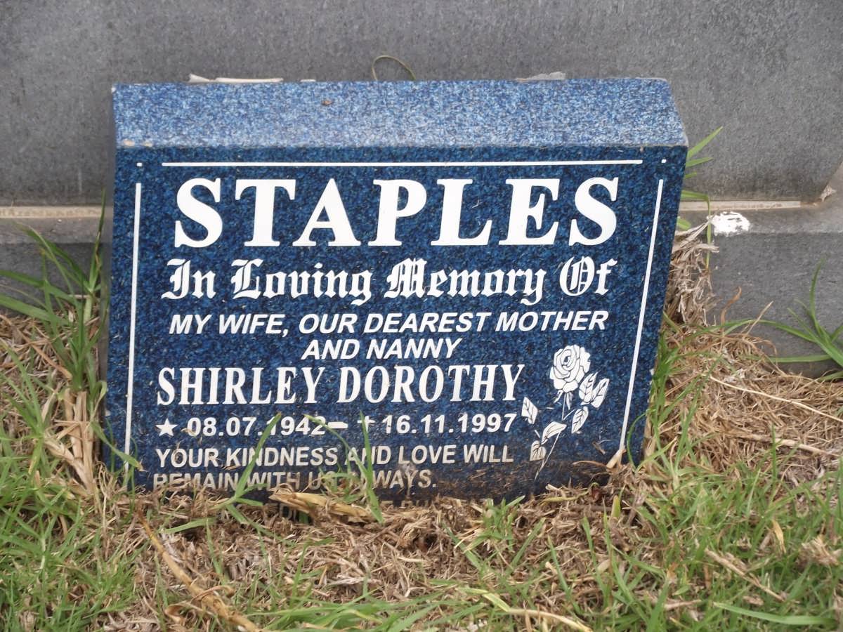 STAPLES Shirley Dorothy 1942-1997