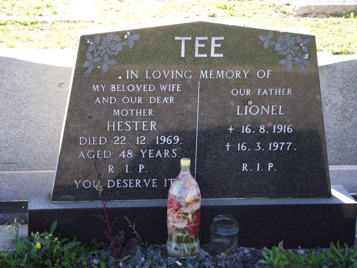 TEE Hester †1969 & Lionel 1916-1977