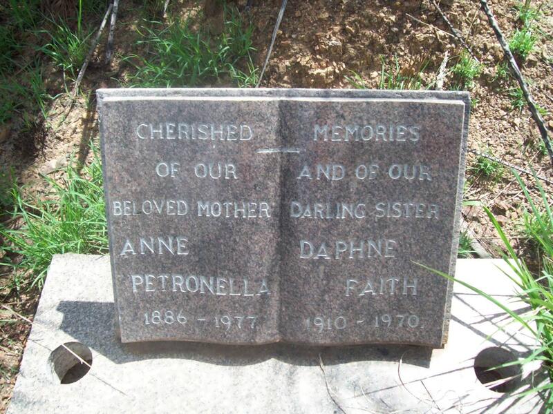 ATTWELL Anne Petronella 1886-1977 :: ATTWELL Daphne Faith 1910-1970