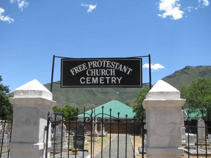 1. Entrance to the Free Protestant Church Cemetery
