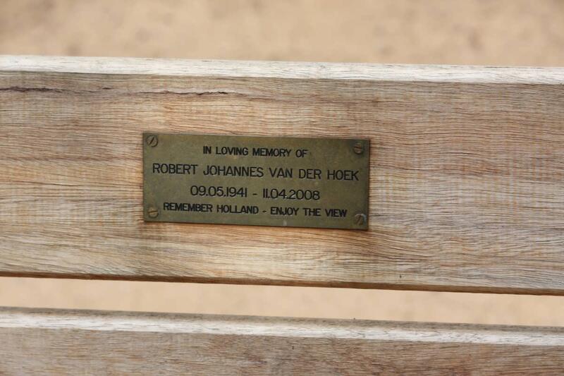 HOEK Robert Johannes, van der 1941-2008