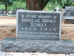 STREET Douglas Sidney 1922-1971