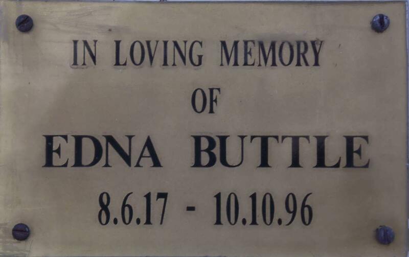 BUTTLE Edna 1917-1996