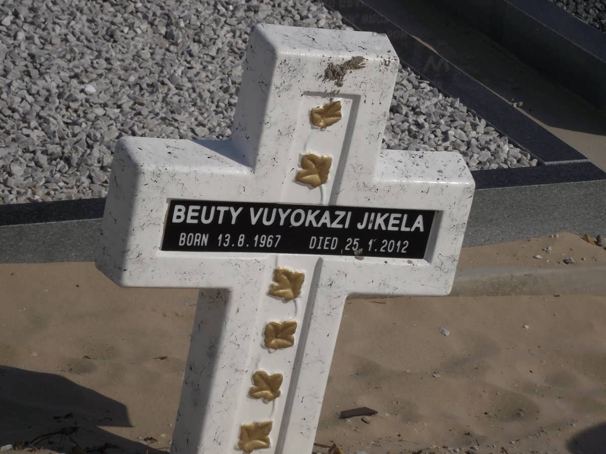 JIKELA Beuty Vuyokazi 1967-2012
