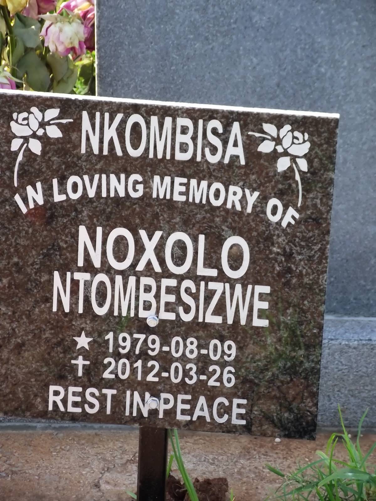 NKOMBISA Noxolo Ntombesizwe 1979-2012