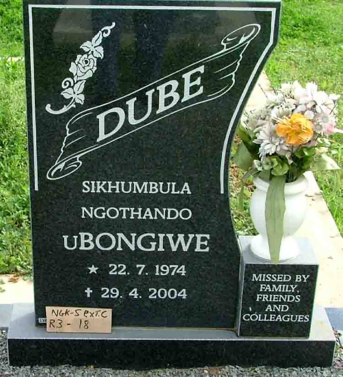 DUBE Sikhumbula Ngothandou 1974-2004